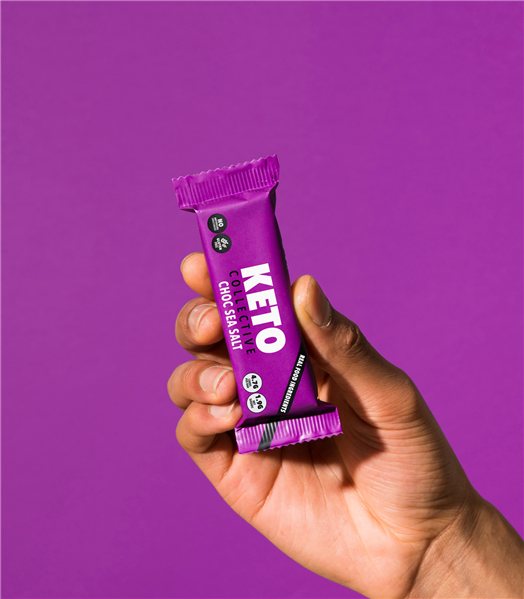 Keto Collective Chocolate and Sea Salt Bar 40g-trasera