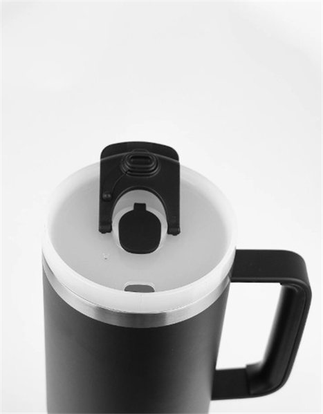Latt 1100 Black-izquierda