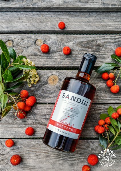 Schnaps Madroño Sandín 70cl-lateral