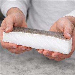 Premium-Loin von entsalztem Kabeljau aus Island – Fang mit der Angel.