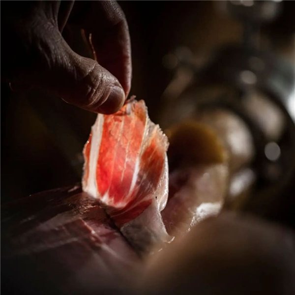 100% Bellota Iberian Ham Slices, Maldonado, Premium Edition-izquierda