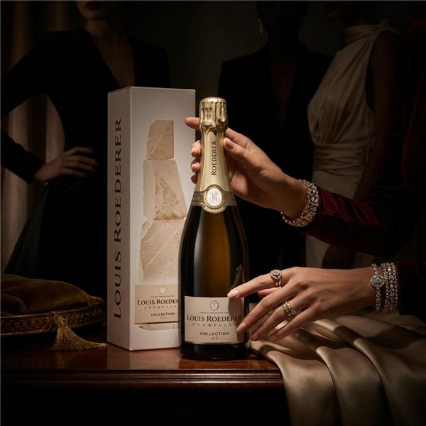 Louis Roederer Collection 245 Estuchado-lateral
