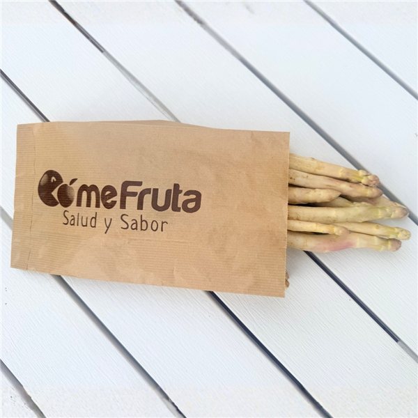 Espárragos blancos frescos de Navarra-detalle