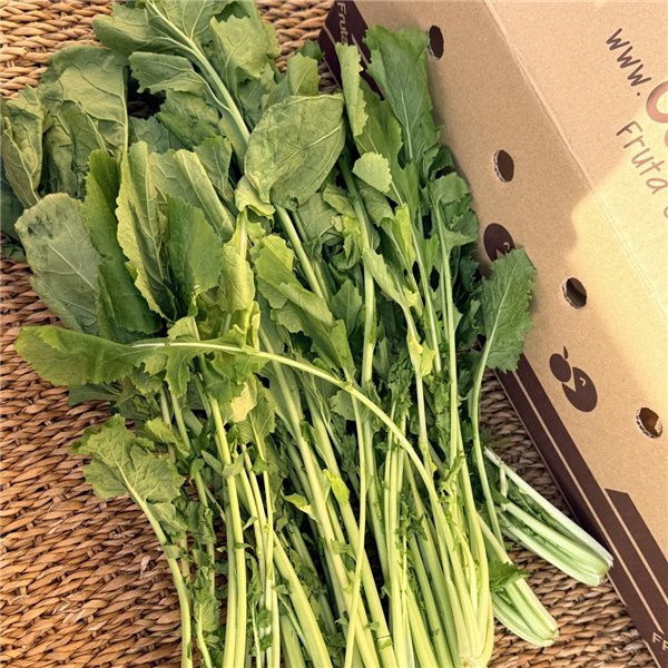 Manojo de Grelos-detalle