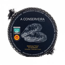 Fried Ría Mussels in Escabeche