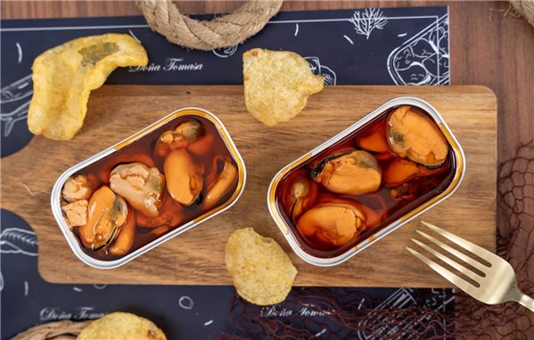 Mussels in Fried Pickled Olive Oil (7/10 pieces) 110g-lateral
