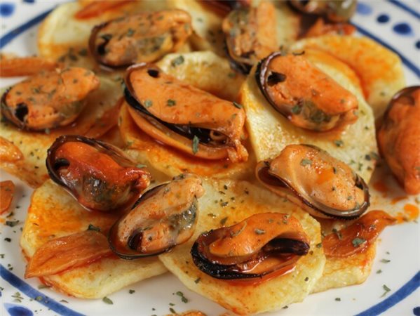 Calvo Mussels in Galician Sauce Limited Edition-detalle