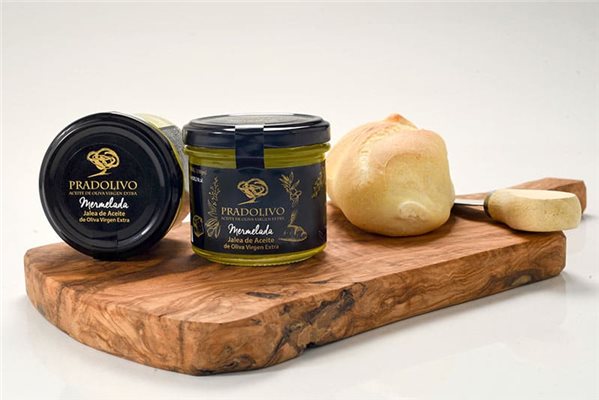 Confiture d'huile d'olive-lateral