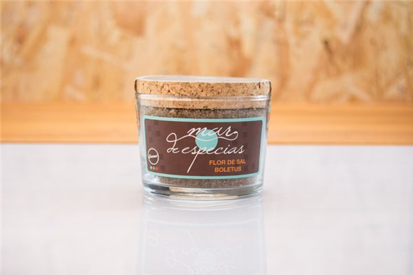Mini Salt Flower Gift Basket-lateral
