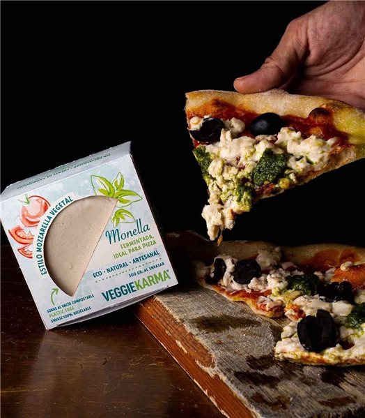 Monella - Bloque vegano para rallar y fundir, Veggie Karma-detalle