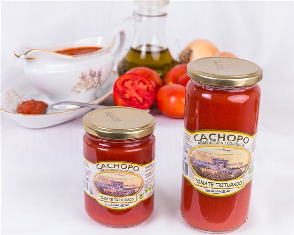 Organic Chopped Tomato, Jar of 680g-trasera