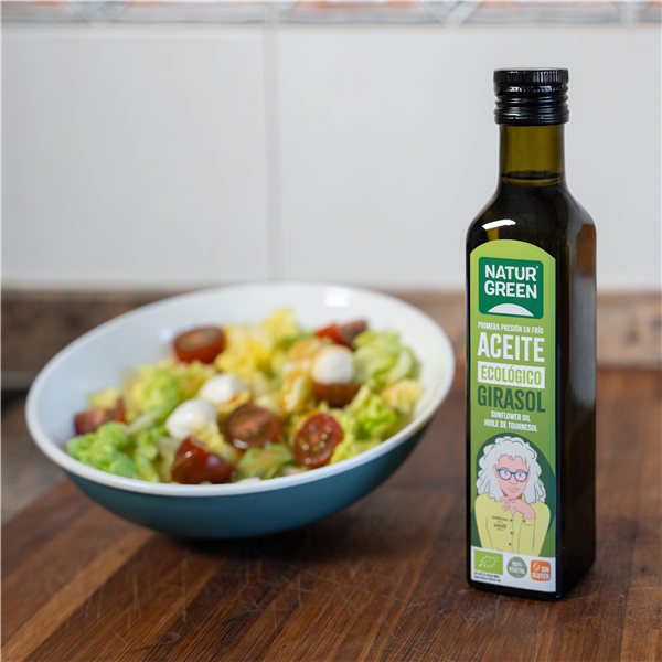 Pack of 6 Organic Sunflower Oil 250 ml NaturGreen-lateral