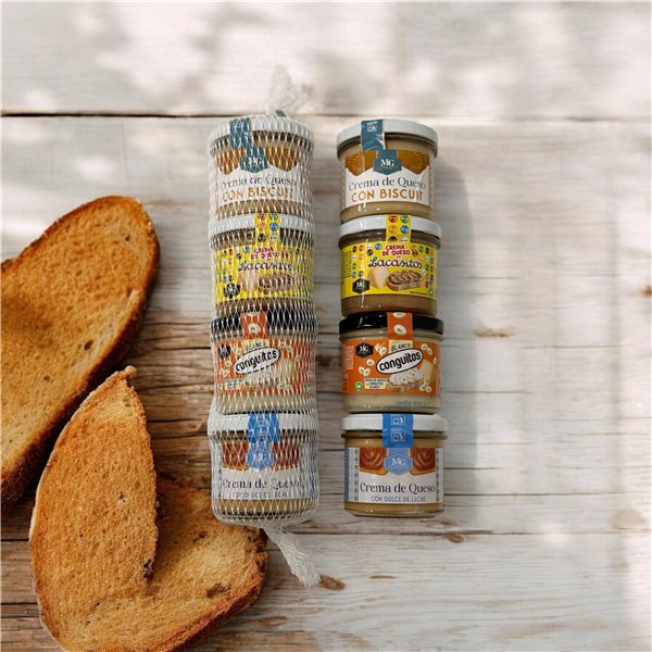 PACK DE 4 CREMAS DE QUESO DULCES MG se traduce al francés como:

PACK DE 4 CRÈMES DE FROMAGE DOUCE MG.-lateral