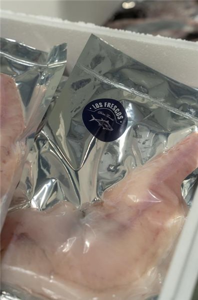 Pack de Pescado Salvaje (Rape y Merluza).-izquierda