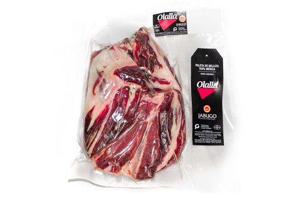 Acorn-Fed 100% Iberian Pork Shoulder Ham PDO Jabugo Súmmum Boned-lateral