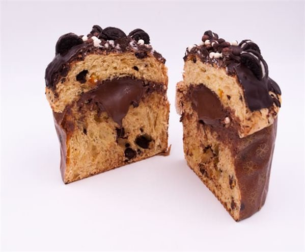 Panettone Cubierto y Relleno De Chocolate Juanfran Asencio 520 gr.-detalle