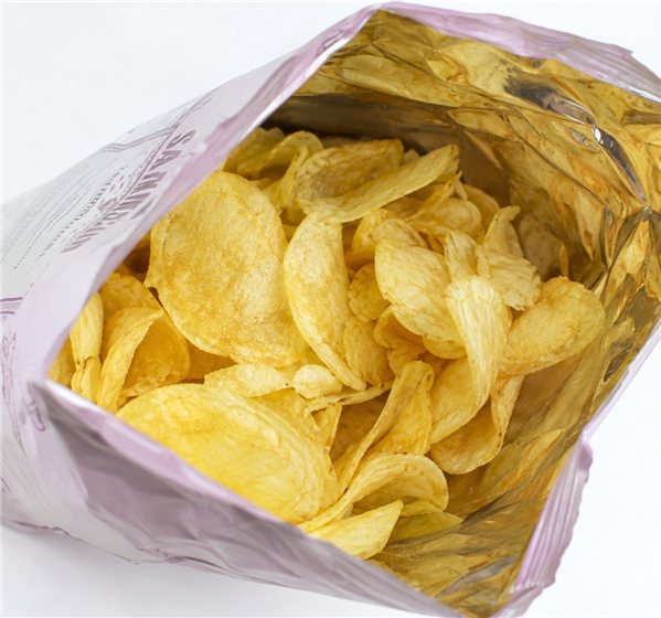 Potato chips in virgin olive oil and Himalayan pink salt-detalle