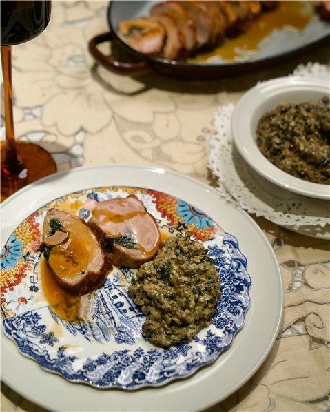 Lamb Leg Stuffed by the Manzano Brothers-lateral