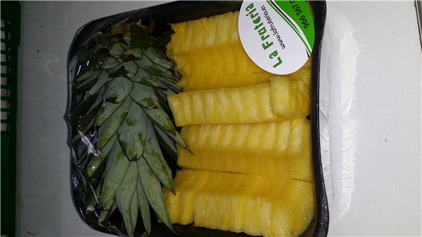 La traducción al alemán de "PIÑA D.MONTE TACOS" es "ANANAS D.MONTE TACOS". Sin embargo, "D.MONTE" parece ser un nombre propio y no se traduce. Si te refieres a algo específico o necesitas un contexto adicional, por favor házmelo saber.-trasera