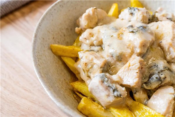 Pollo roquefort con espinacas-trasera