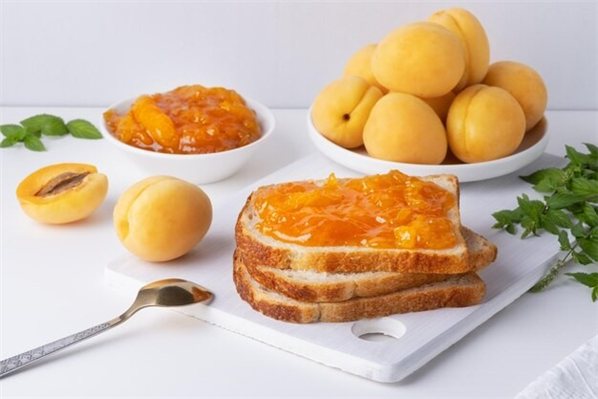 Purafruta de albaricoque. Fruta para untar-detalle