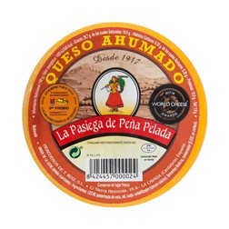 El término "Queso Ahumado La Pasiega" se traduce al alemán como "Rauchkäse La Pasiega".