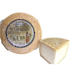 Fromage de chèvre et de brebis affiné dans du saindoux La Pastora.