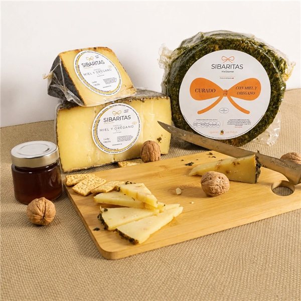 Queso de oveja curado con miel y orégano-trasera