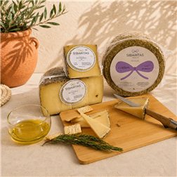 Queso de oveja curado con romero