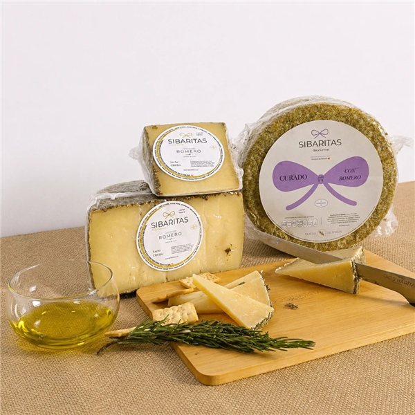 Queso de oveja curado con romero-trasera