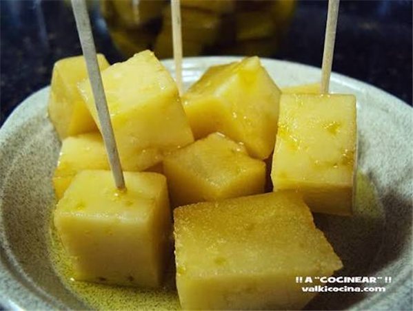 Manchego Cheese Macerated in Oil-trasera