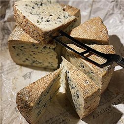 Tormentoso Cheese (Blue), Artisan from Calaveruela