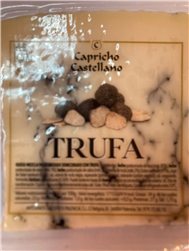 La traducción de "queso trufa" al francés es "fromage à la truffe".