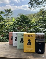 La traducción al francés de "Racies de FFiero + Molinillo" sería:"Racies de FFiero + Moulin" Ten en cuenta que "Molinillo" se traduce como "Moulin" en francés. Si "Racies de FFiero" es un nombre propio o un nombre específico, no se traduce.