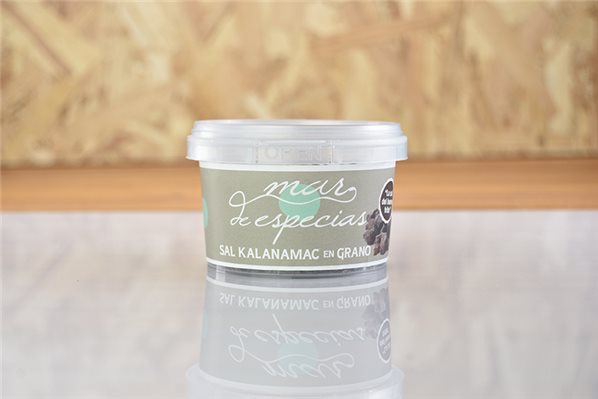 Sel noir de l'Himalaya Kala namak en grains-detalle