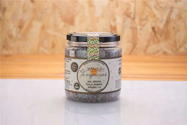 Sel noir de l'Himalaya Kala namak en grains-lateral