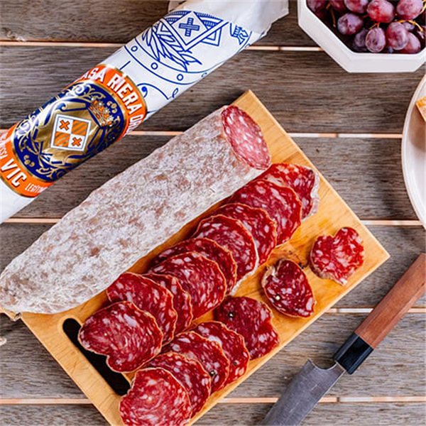 Mini Vic Salami, Casa Riera Ordeix-lateral