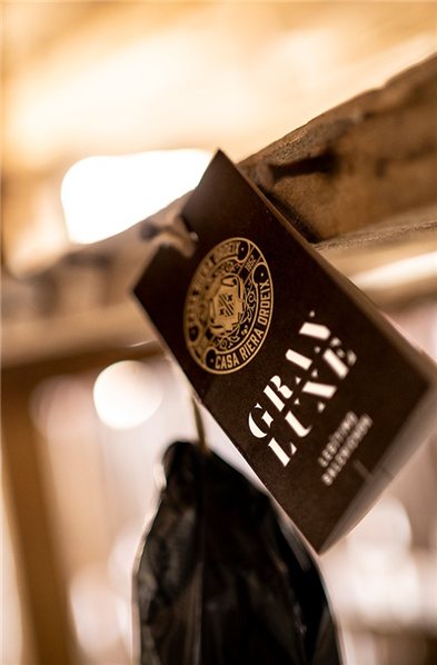 Salchichón Gran Luxe pequeño, Casa Riera Ordeix-lateral