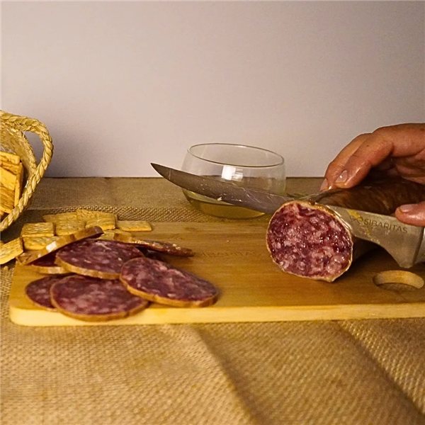 Salchichón ibérico de cebo-izquierda