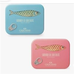 La traducción de "Sardinas de Chocolate" al alemán es "Schokoladensardinen".