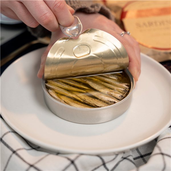 Sardines in Olive Oil (16-20 pieces) 110g-detalle