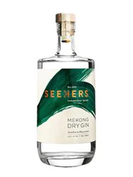 "Seekers Mekong Dry Gin" se traduce al francés como "Seekers Mekong Dry Gin", ya que es un nombre propio de un producto y generalmente no se traduce. Si necesitas una descripción o más información, házmelo saber.