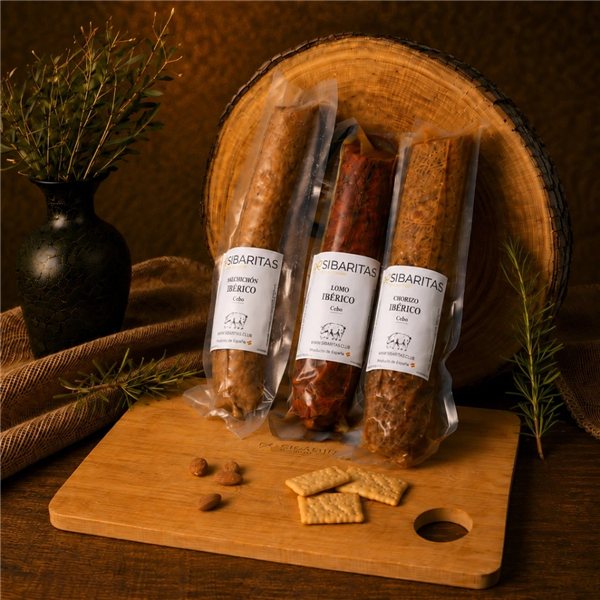 Surtido de embutidos ibéricos (lomo, salchichón y chorizo)-trasera