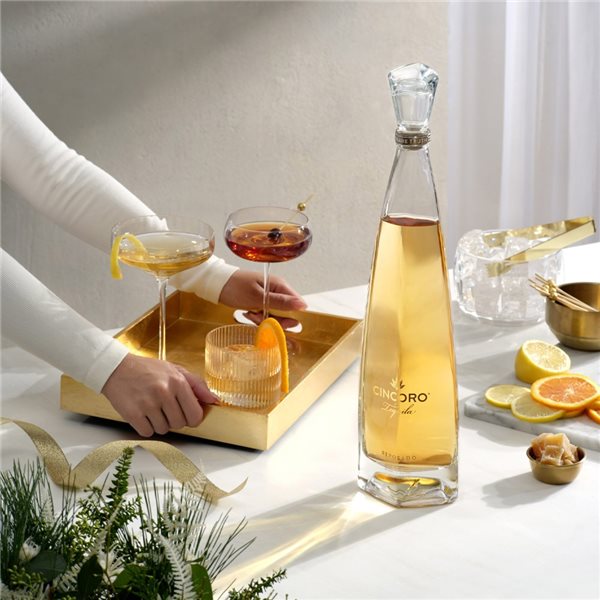 Tequila Cincoro Reposado Michael Jordan-detalle