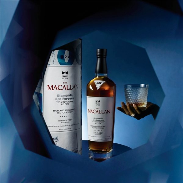 The Macallan Diamonds Are Forever 55th Anniversary James Bond-detalle