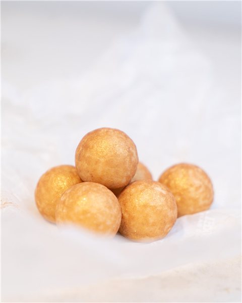 Trufas de chocolate y vino blanco 6 Uds-detalle