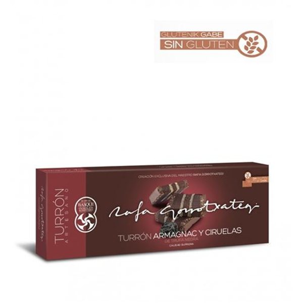 Black truffle nougat with Armagnac and plums, Rafa Gorrotxategi-lateral