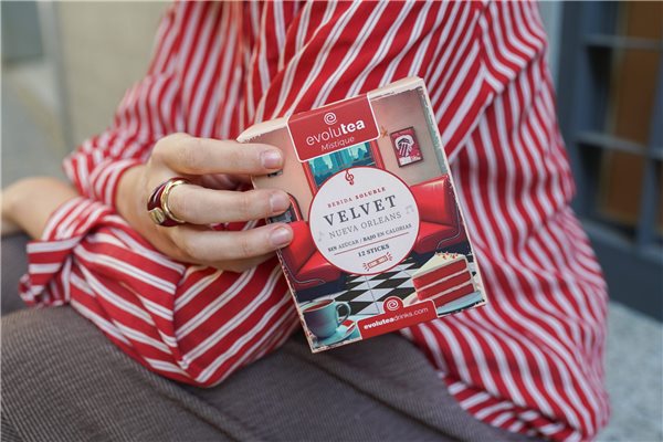 Velvet Nueva Orleans (Red Velvet latte)-detalle