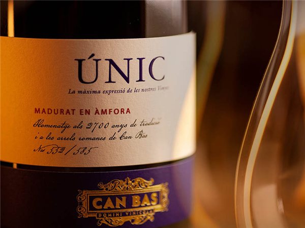 Vin rouge, Únic 2018, Can Bas-detalle