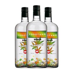 Vodka Voditxka Figuritas Special — Especial 1 L Cannabis (Caja de 3 unidades)